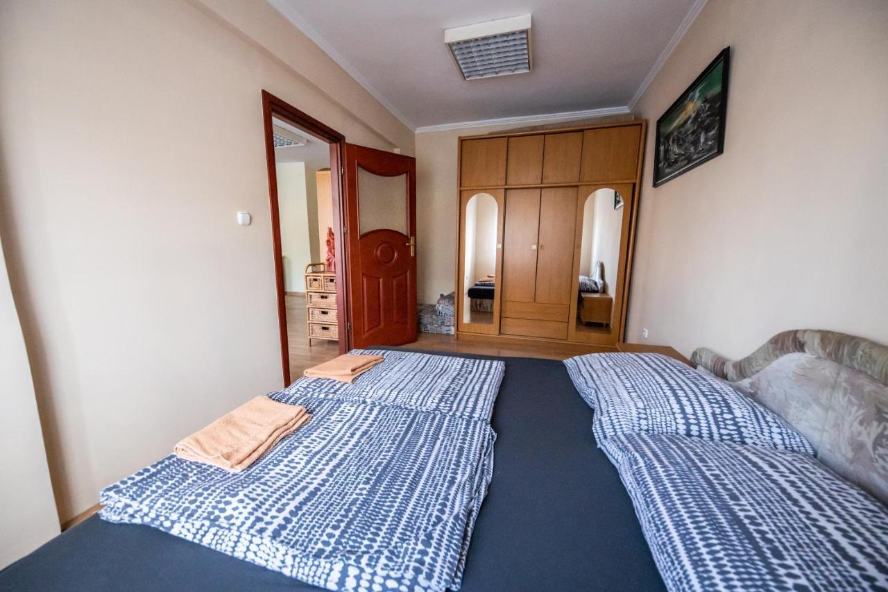Elit Apartman Apartment Debrecen Ngoại thất bức ảnh