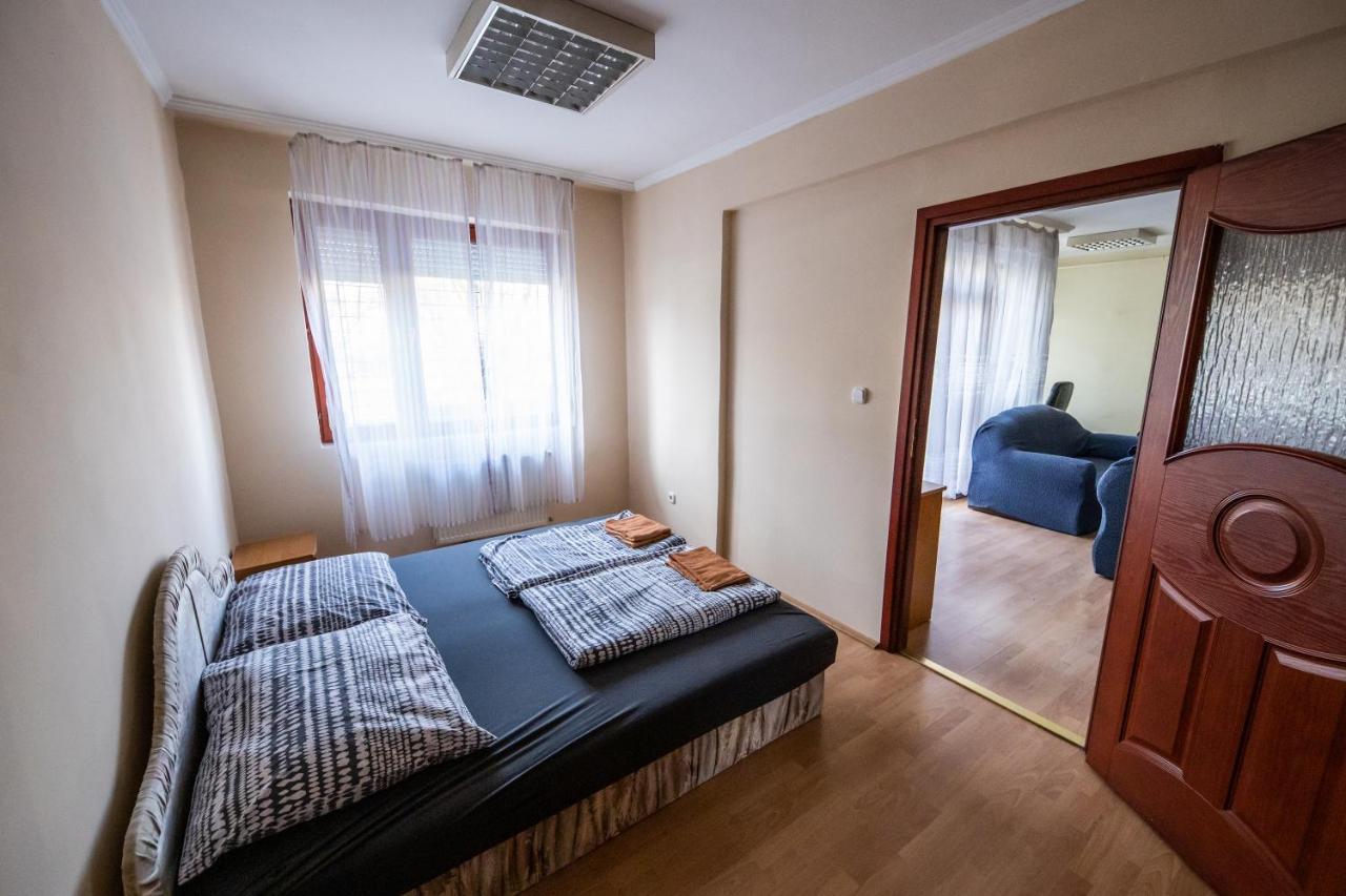 Elit Apartman Apartment Debrecen Ngoại thất bức ảnh